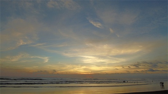 鼓励湖北武汉抗击疫情正能量句子