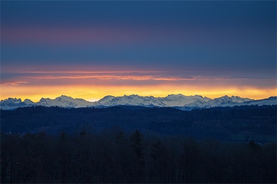 人心换不来人心的感慨 形容不被珍惜的句子