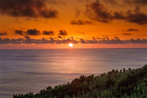 教师给高中生寄语或鼓励的话-50句