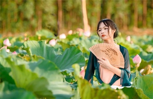 2025高考寄语简短唯美句子-56句