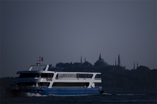 形容温馨父子俩的句子 形容父子俩的短句