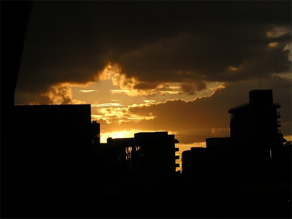 从小玩到大的姐妹结婚祝福语 【从小在一起的姐妹结婚祝福语】