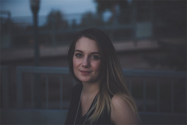 升学宴祝福语 【祝贺孩子考上大学贺词八个字】